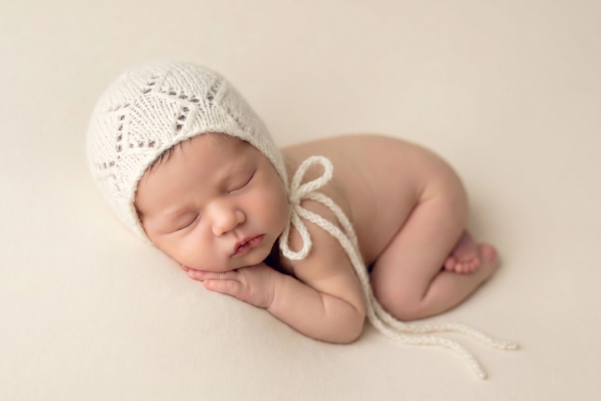 Angora Patterned Bonnets