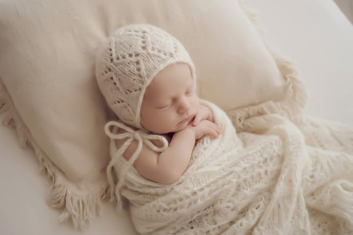 Angora Patterned Bonnets
