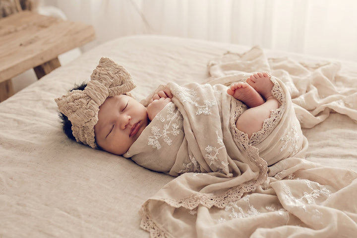 Crinkled Oversized Bow Headband