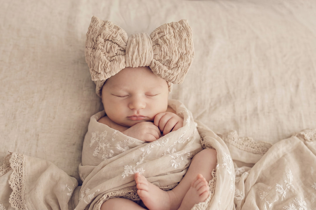 Crinkled Oversized Bow Headband