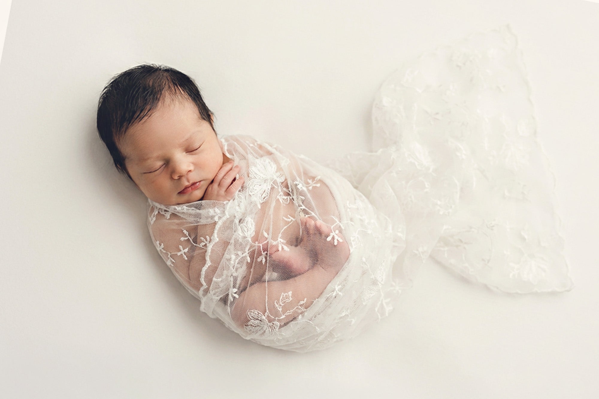 Newborn Photo Props_Rosie Lace Wraps.