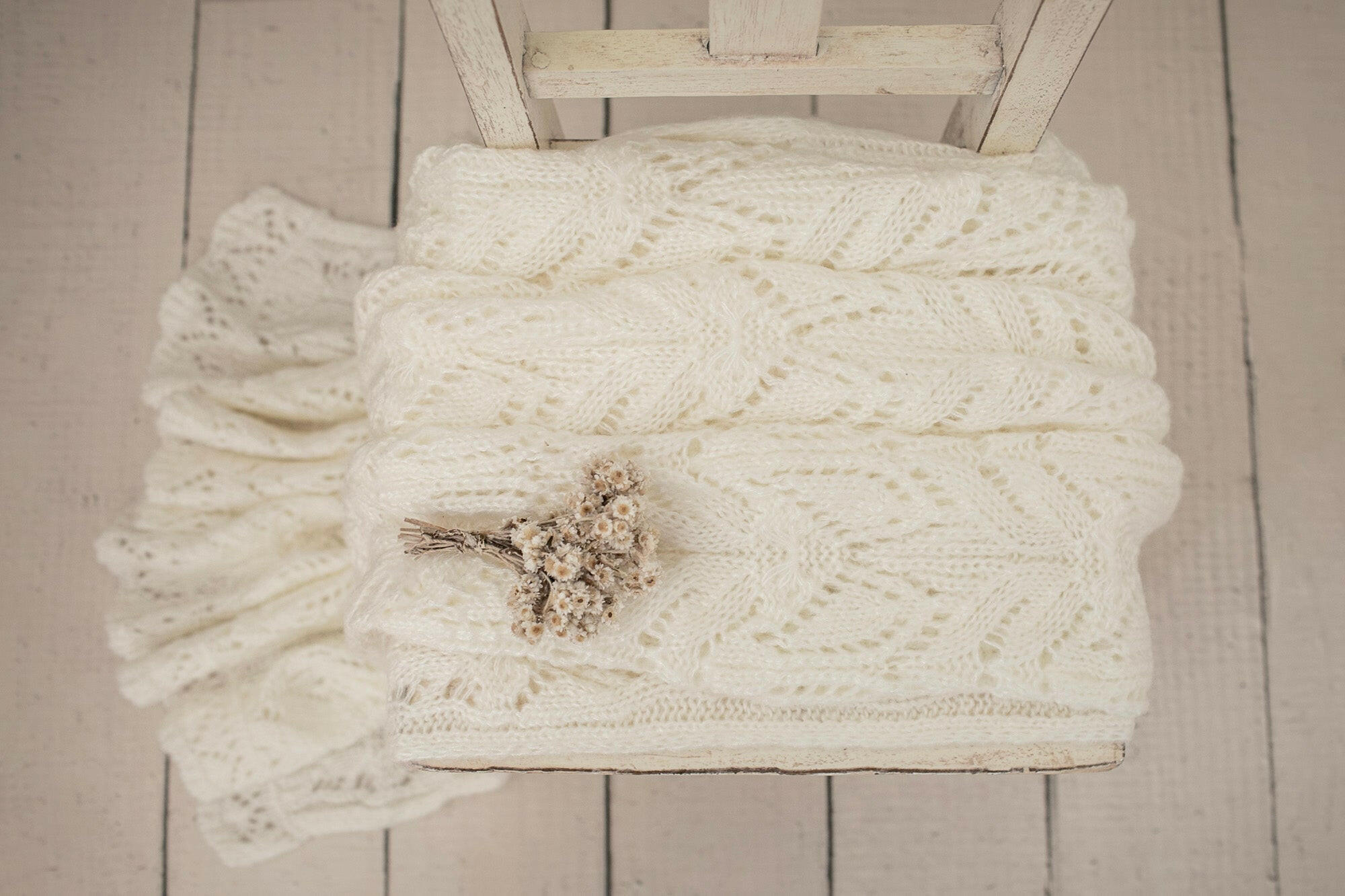 Snowdrop Knitted Blankets