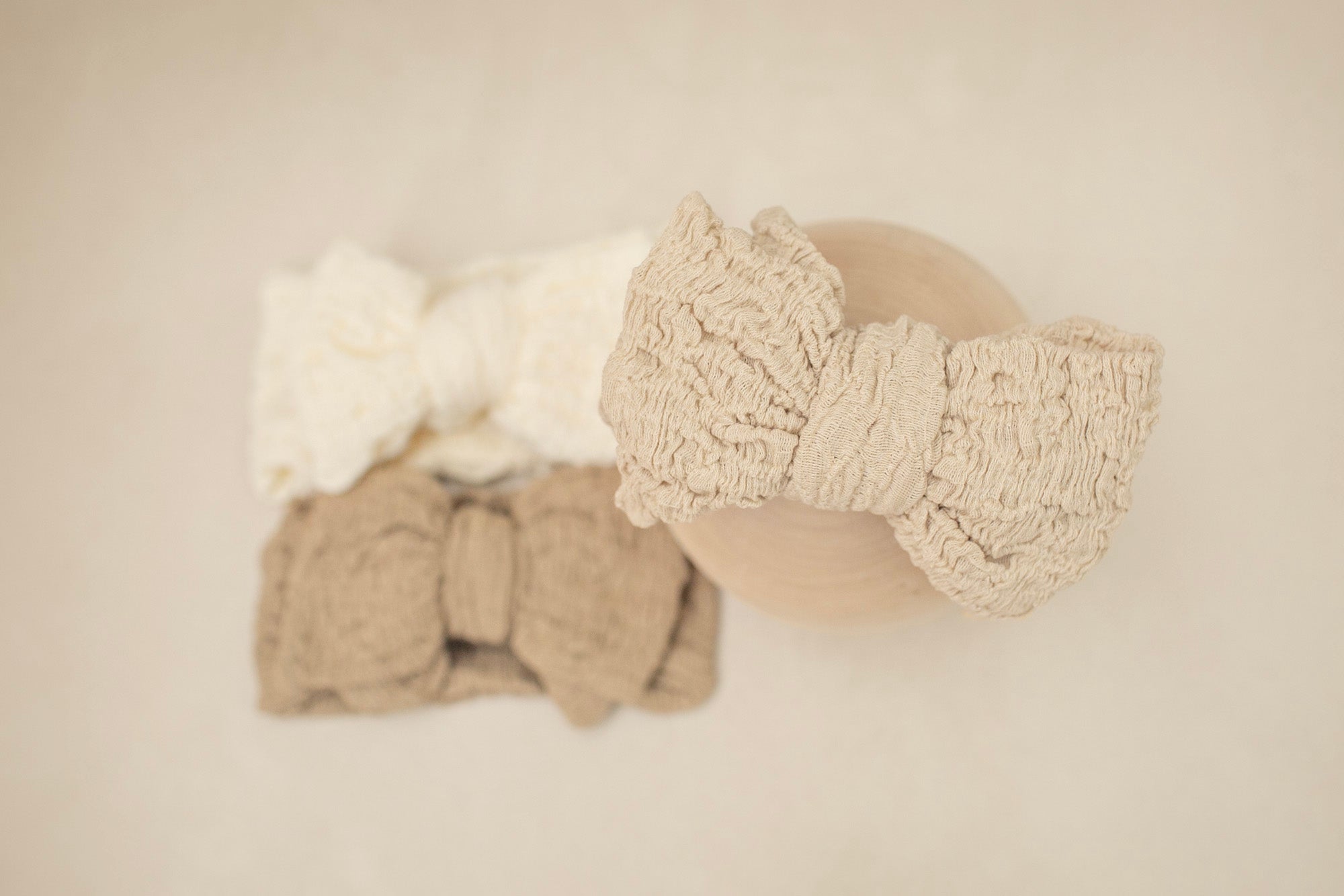 Crinkled Oversized Bow Headband