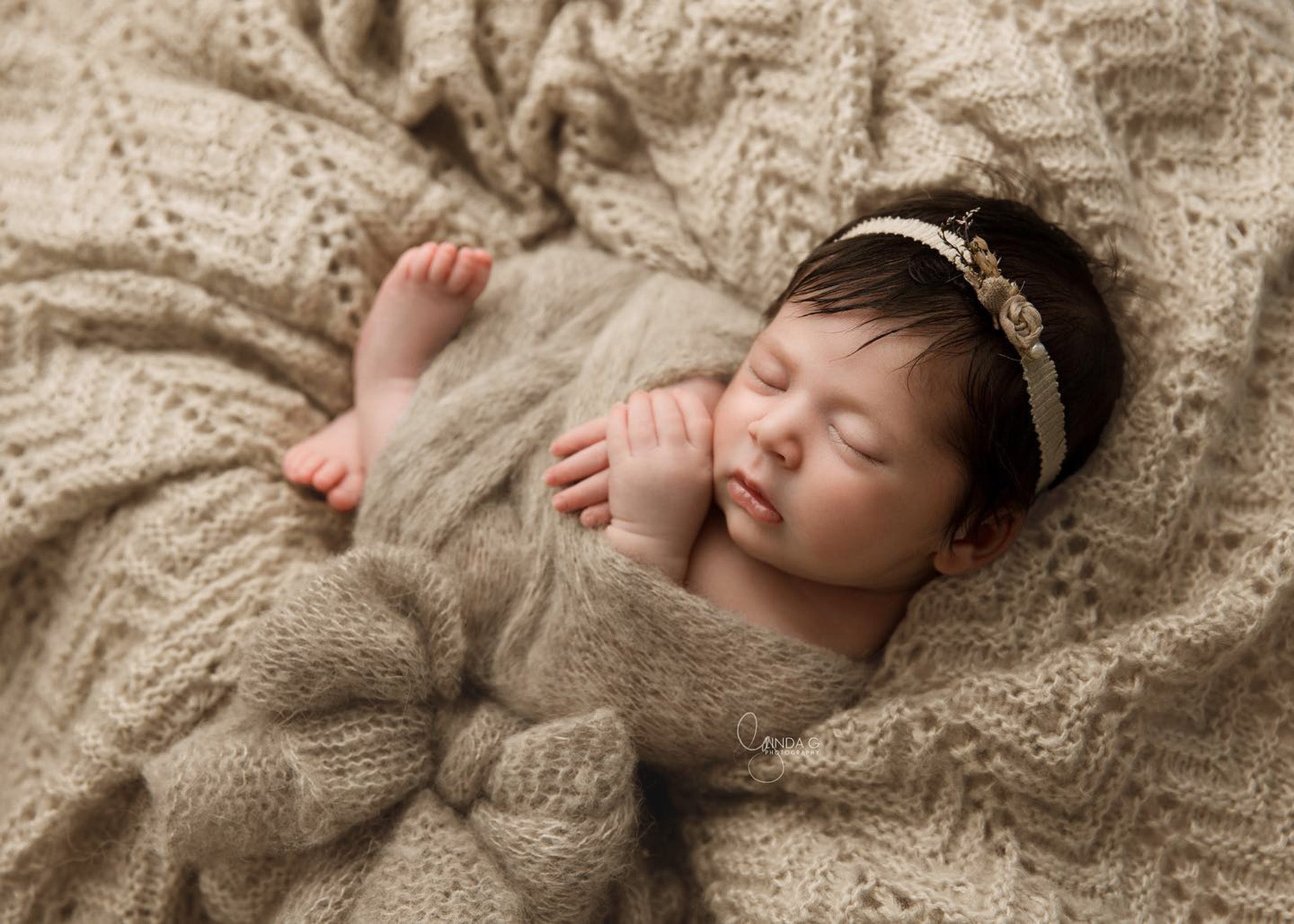 Ashlyn Knitted Blankets - Clearance