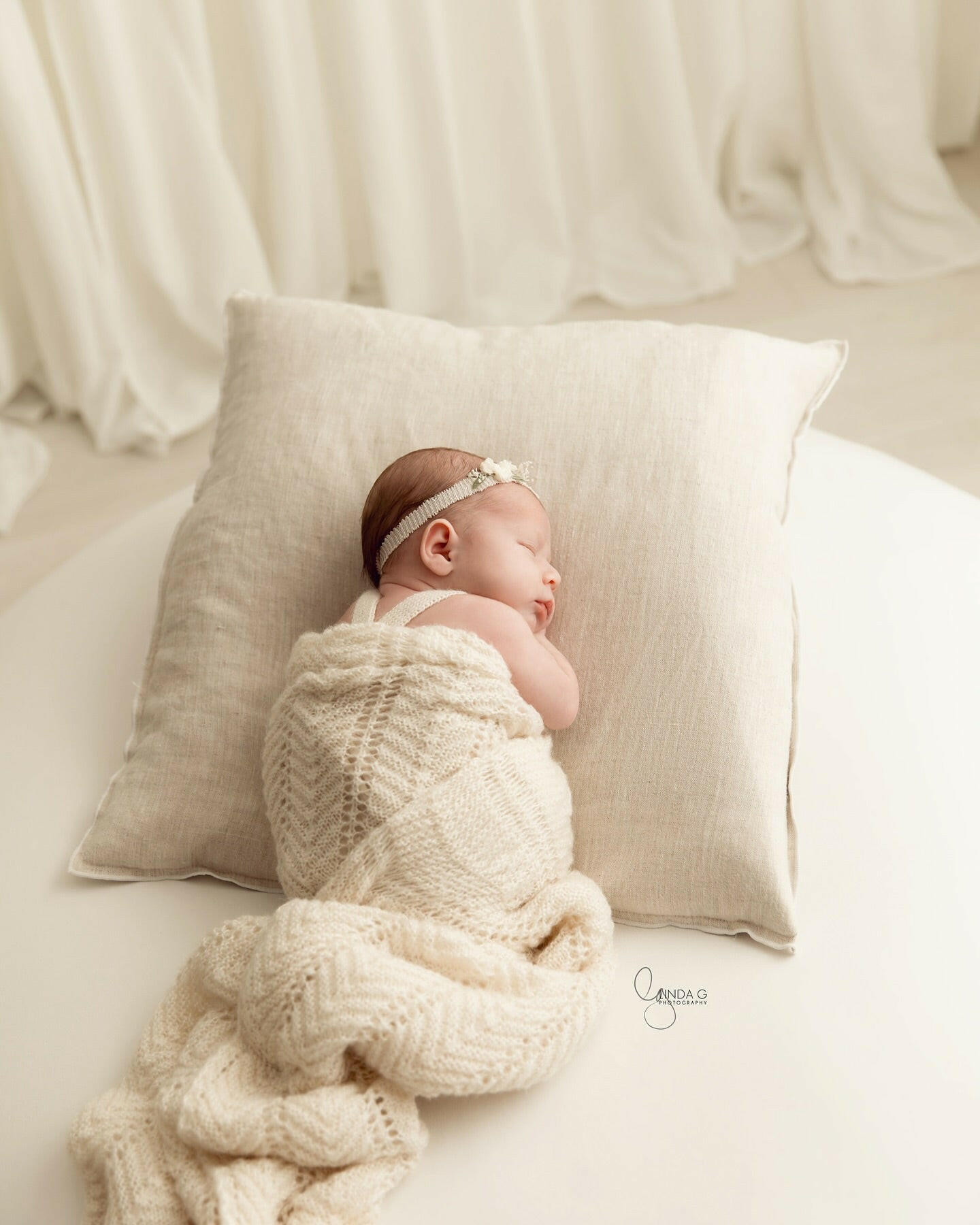 Ashlyn Knitted Blankets - Newborn Photography Props